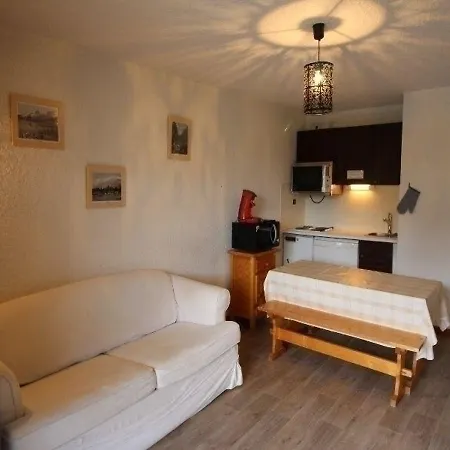 Etendard 1 Apartment Auris